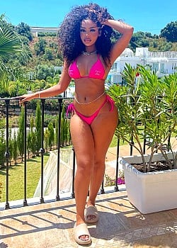 Laetitia (Instagram)